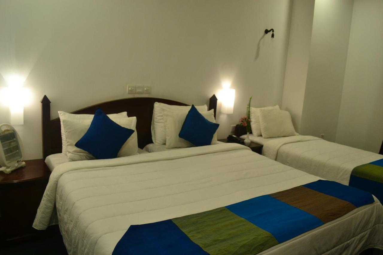 Hotel Silver Falls - Нувара-Елія Екстер'єр фото